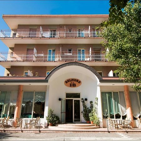 Hotel Belfiore Misano Adriatico Eksteriør billede