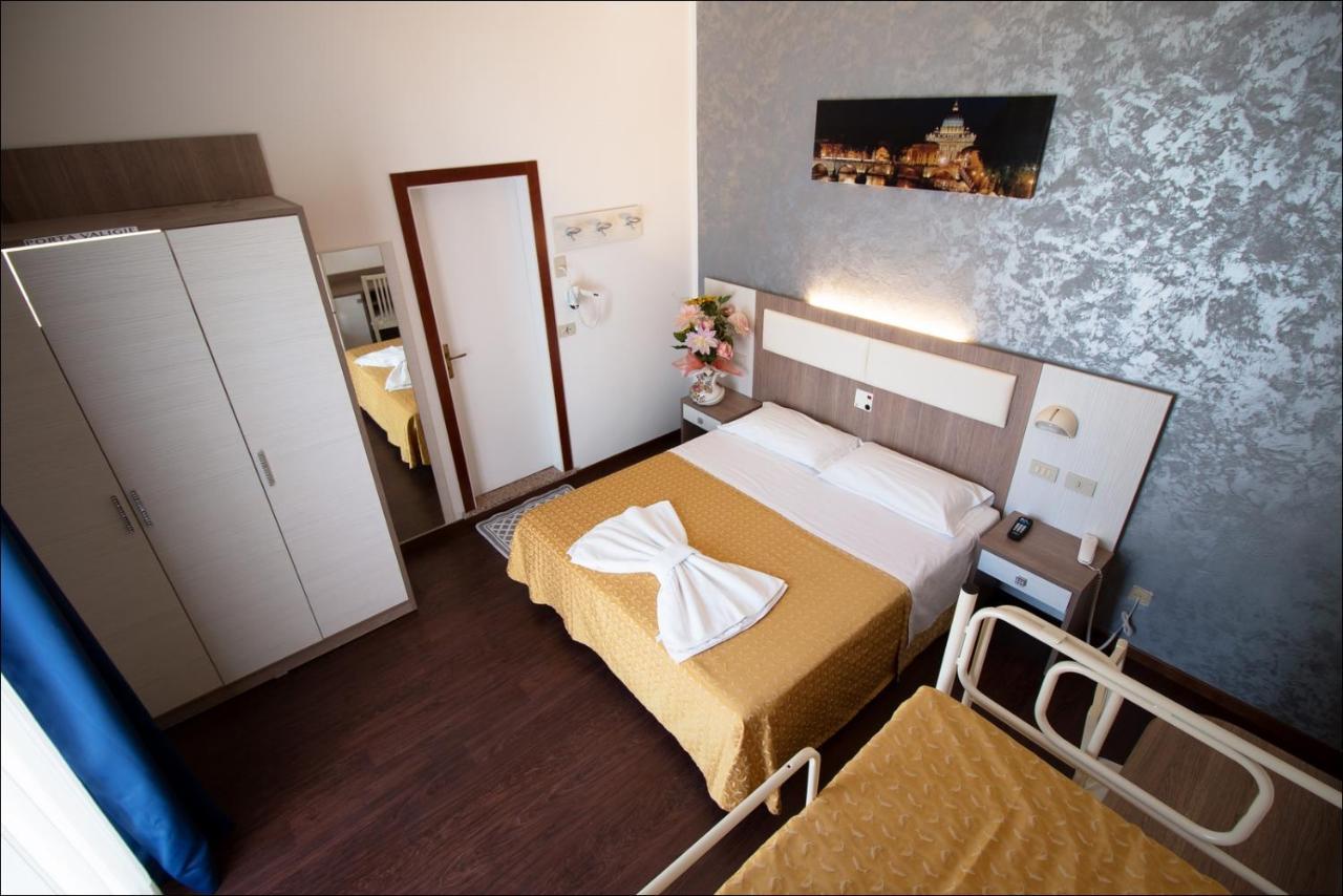 Hotel Belfiore Misano Adriatico Eksteriør billede