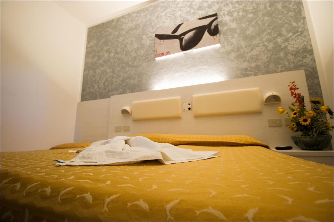 Hotel Belfiore Misano Adriatico Eksteriør billede